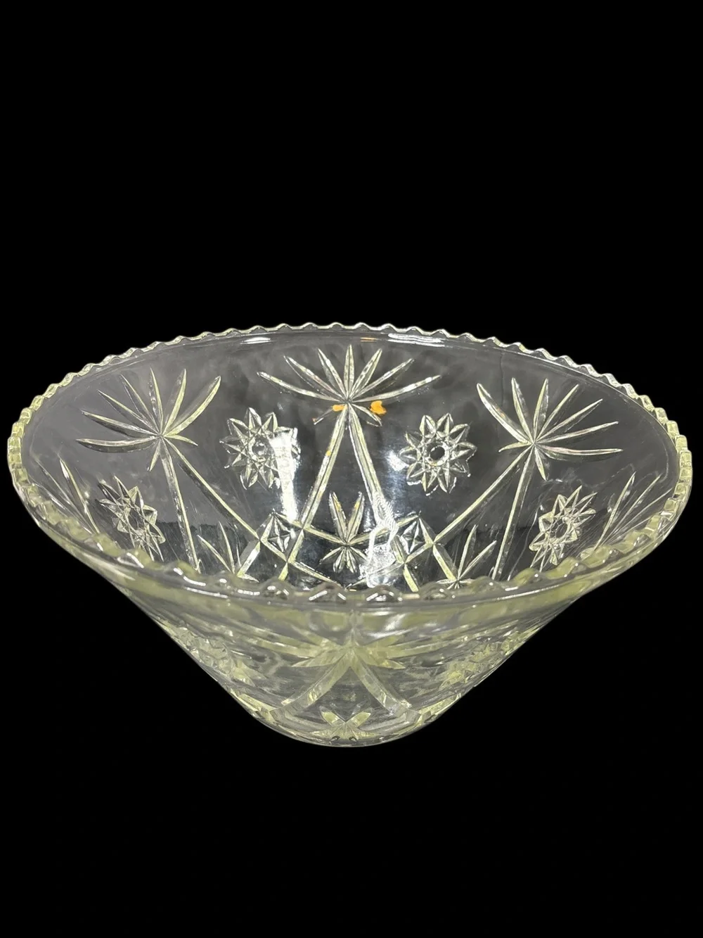 Vintage Anchor Hocking Early American Pre scut Star of David Punch Bowl.